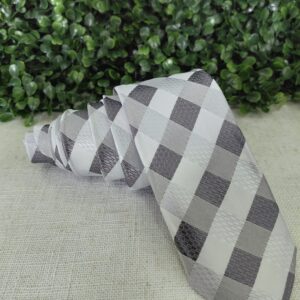 Gravata Xadrez Branco com Paata